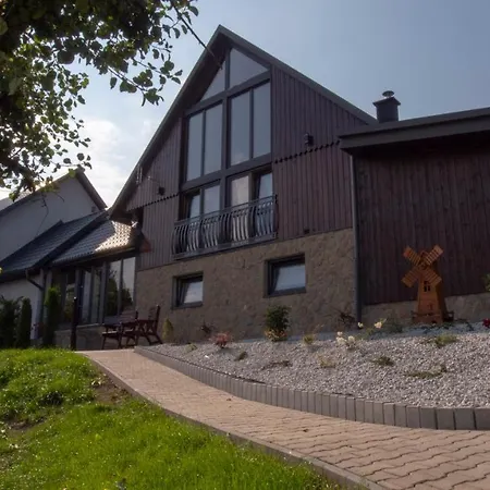 Stodola Simonka Na Punkcie Widokowym